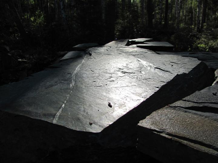 Oriveden Tumma Pihakivi